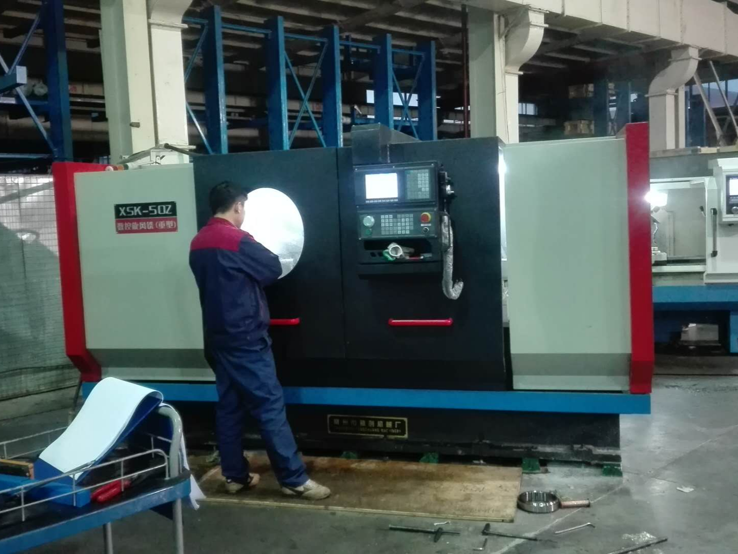 石油勘探設(shè)備數(shù)控旋風(fēng)銑山東客戶現(xiàn)場