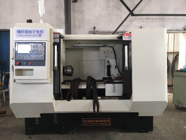 蝸桿數(shù)控旋風銑（改造版）廣東瑞榮客戶現(xiàn)場